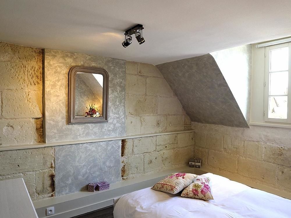 Logis Hotel Auberge De L'Ecole Pontlevoy Eksteriør billede