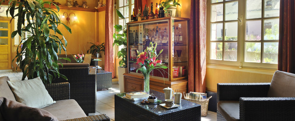 Logis Hotel Auberge De L'Ecole Pontlevoy Eksteriør billede