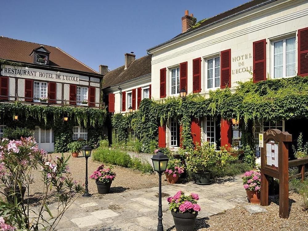 Logis Hotel Auberge De L'Ecole Pontlevoy Eksteriør billede