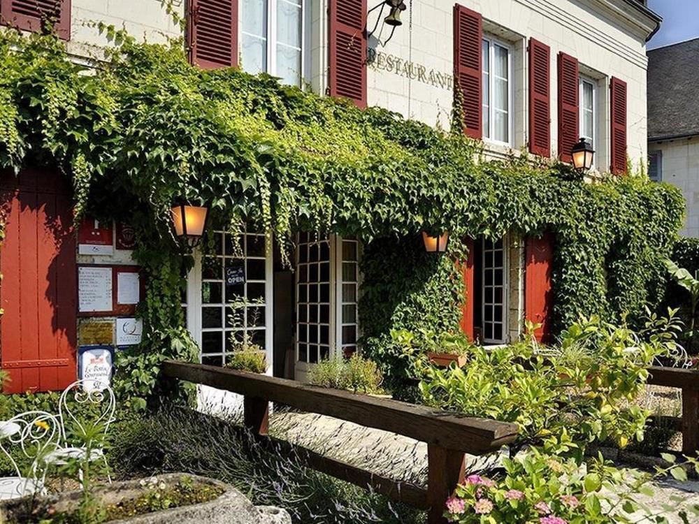 Logis Hotel Auberge De L'Ecole Pontlevoy Eksteriør billede